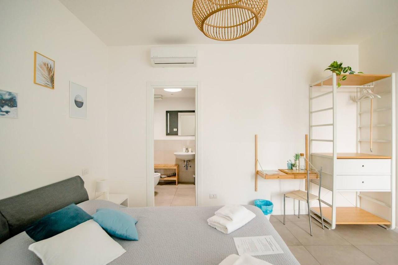 Guesthouse Tree Rooms Modern Bergamo Exterior photo